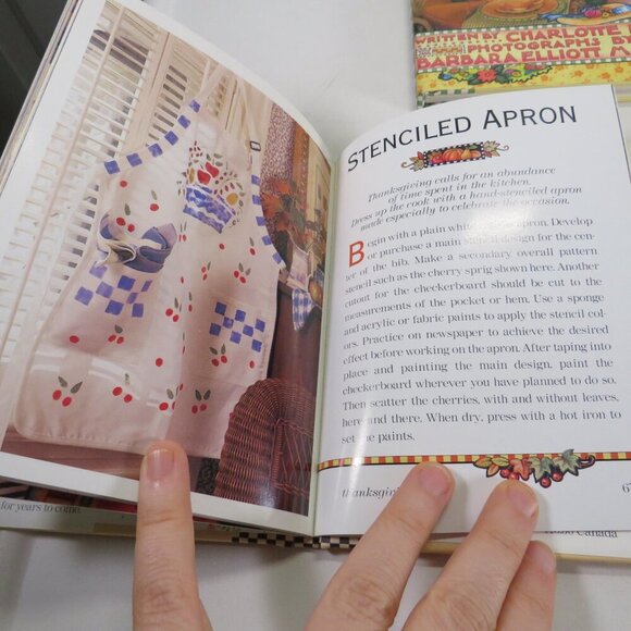 Mary Engelbreit SEASONS full (4)bk collection hardbacks with jackets Like New - Picture 12 of 16